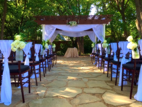 Dallas Wedding @ Wildwood Inn by Your Events Decor
